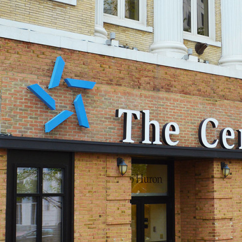 tl center